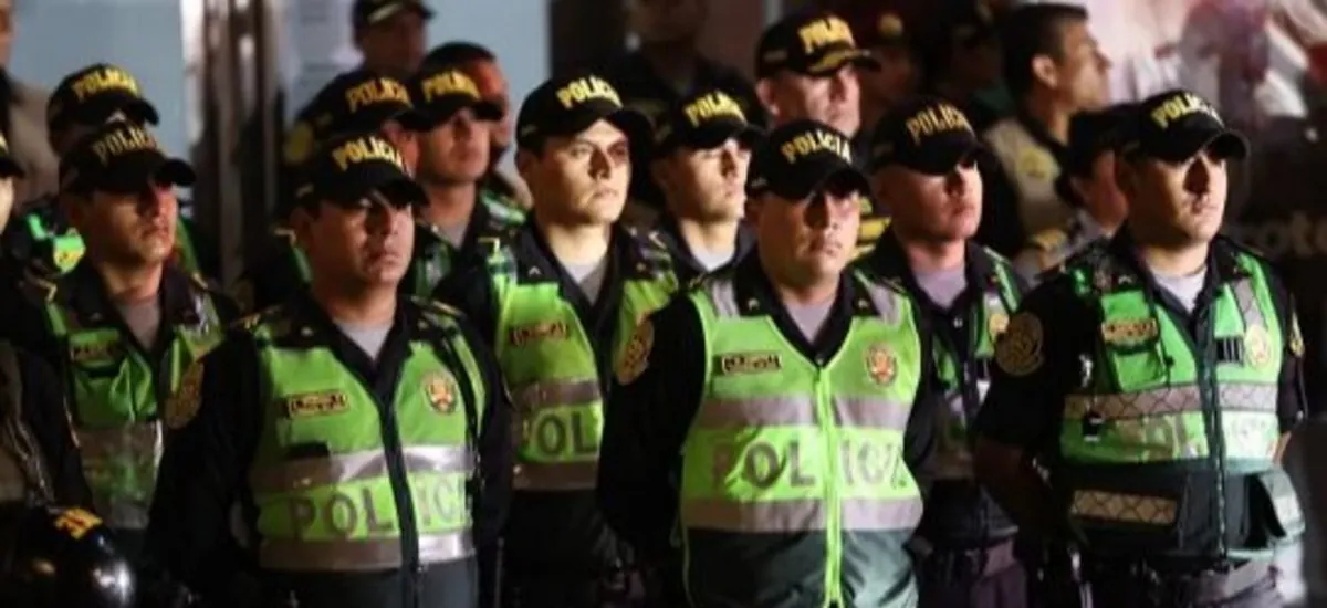 Policía de Perú niega infiltración de criminales en sus filas mediante escuelas policiales