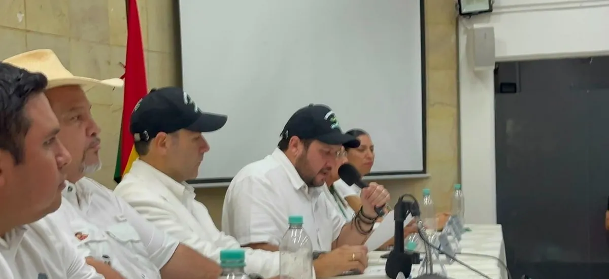 Asamblea de la Cruceñidad da plazo al gobierno hasta el 10 de octubre para atender la demanda de combustible