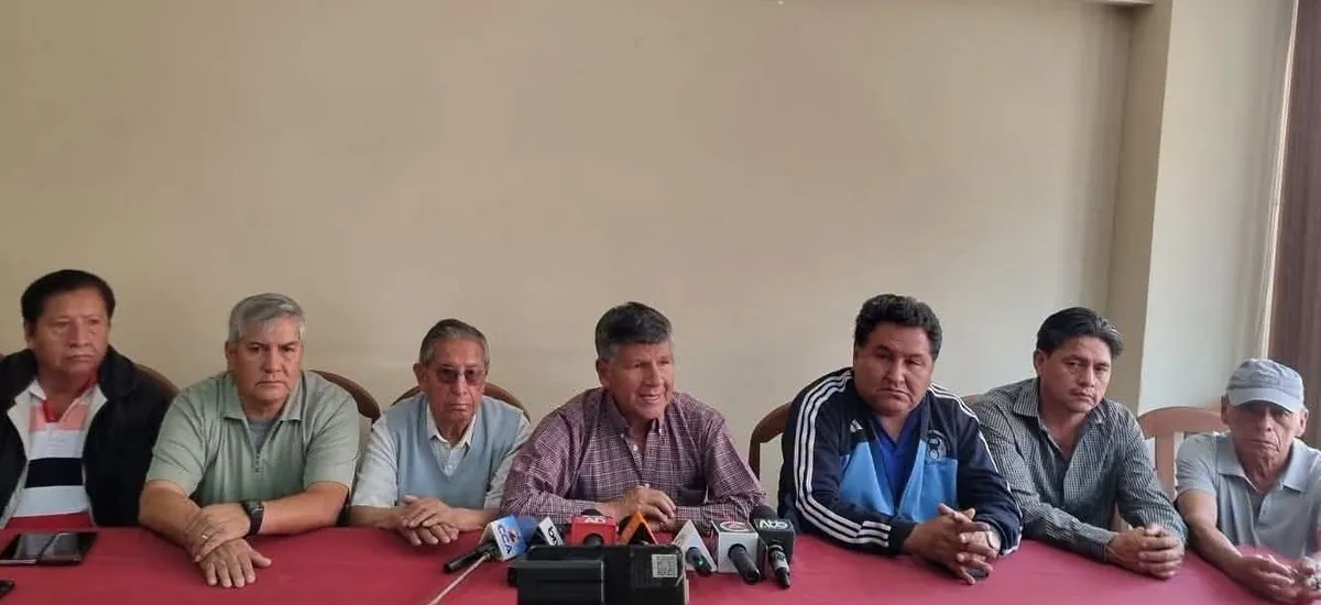 Transporte Federado de Cochabamba tampoco acatará el repliegue del parque automotor