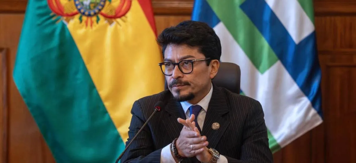 Fernando Aramayo deja la Cancillería y asume el Ministerio de la Presidencia en lugar de José Luis Lupo