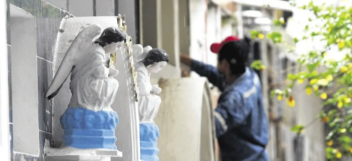 Todos Santos: Plazo para órdenes de pintado y mantenimiento de nichos y mausoleos vence el 27 de octubre