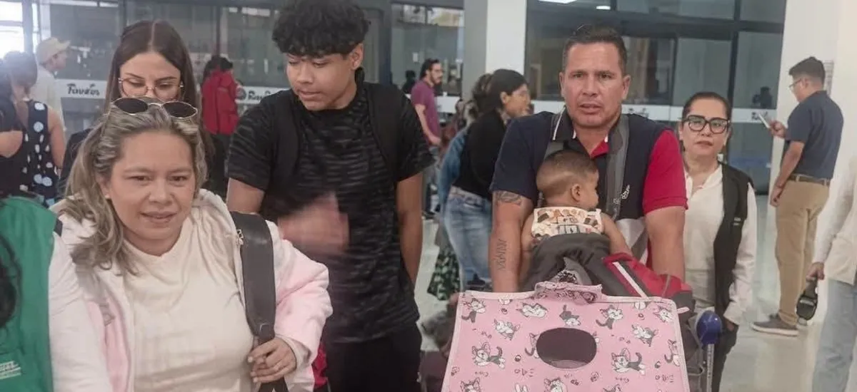 Una familia sobrevivió al terremoto en Venezuela y ahora busca reconstruir su vida en Santa Cruz