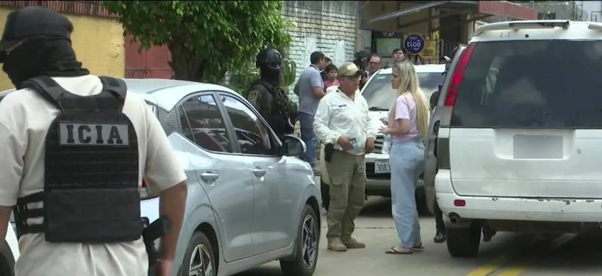 Fiscalía dice que la pareja del acribillado en la avenida Busch fue trasladada para brindar su declaración informativa