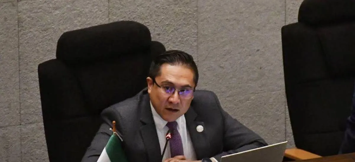 El primer desembolso de $us 214 millones del FMI llegará hasta el miércoles, anuncia el ministro de Economía