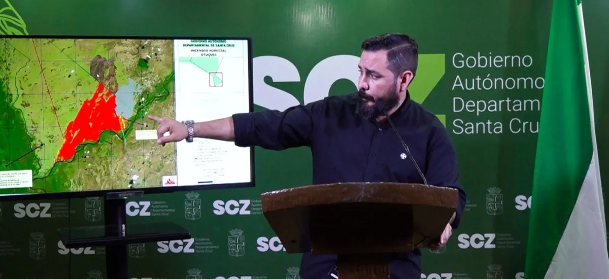 Santa Cruz enfrenta dos incendios activos y reporta más de 21.000 hectáreas afectadas