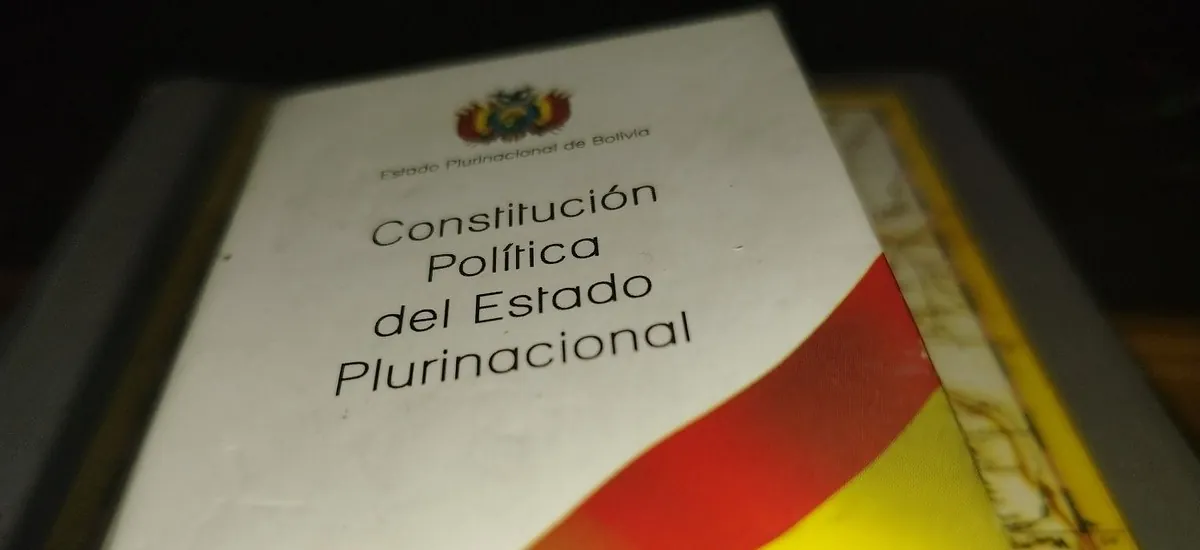 Oficialismo posterga hasta fines de 2027 la reforma constitucional
