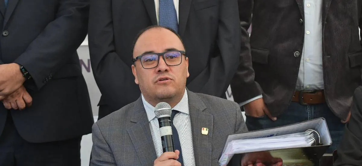 Reforma electoral: TSE apunta a eliminar los “taxipartidos”, las inhabilitaciones de última hora y blindar su independencia