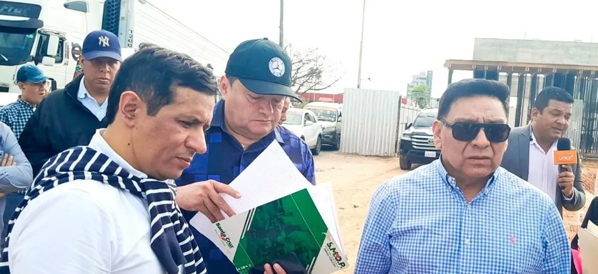 Jhonny enfrenta cuatro causas con alerta migratoria y detención domiciliaria