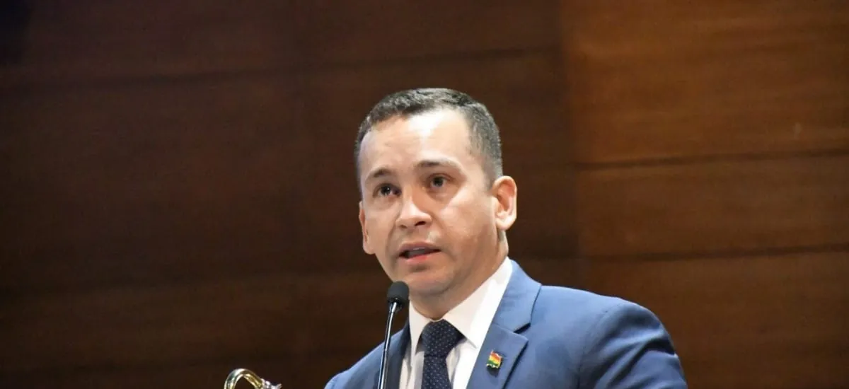 Saucedo anuncia cambios en juzgados en materia penal, además de una auditoría en Santa Cruz
