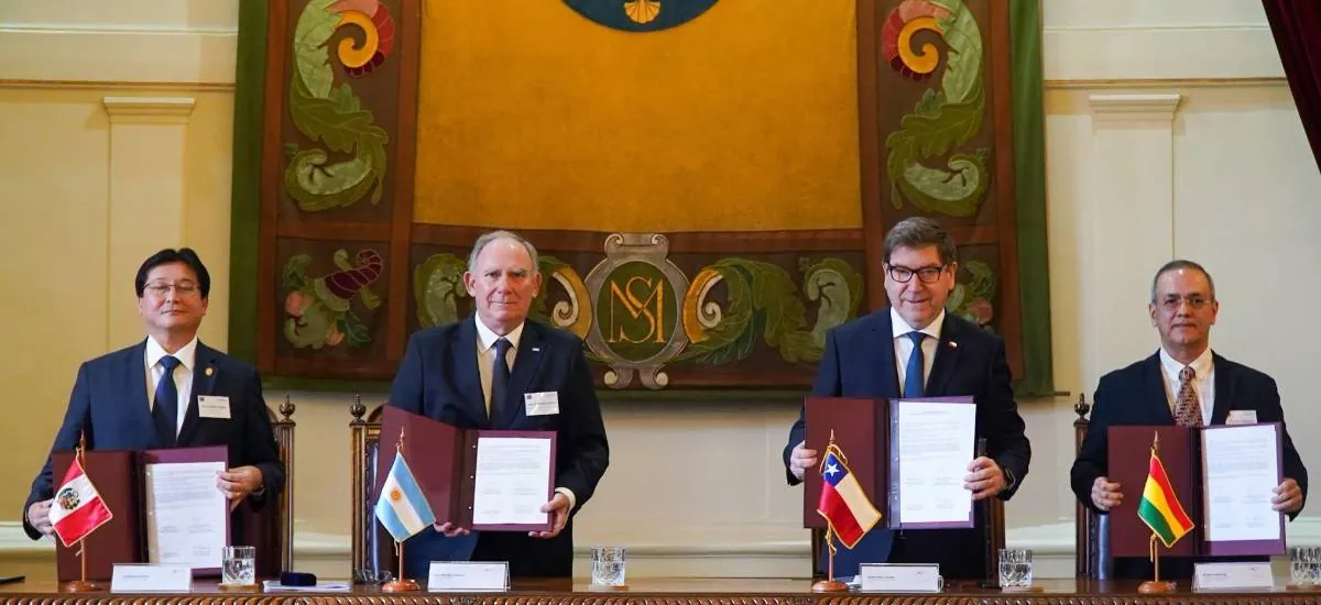 Bolivia firma con Argentina, Chile y Perú declaración conjunta sobre minerales críticos