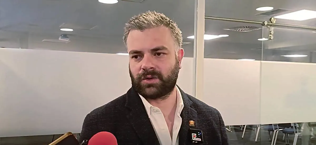 Senador Ormachea pide a Beller pruebas sobre denuncia de presuntos “negociados” de un legislador con la urea