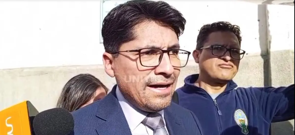 Abogado de Arce dice que el expresidente quedará internado por orden del juez