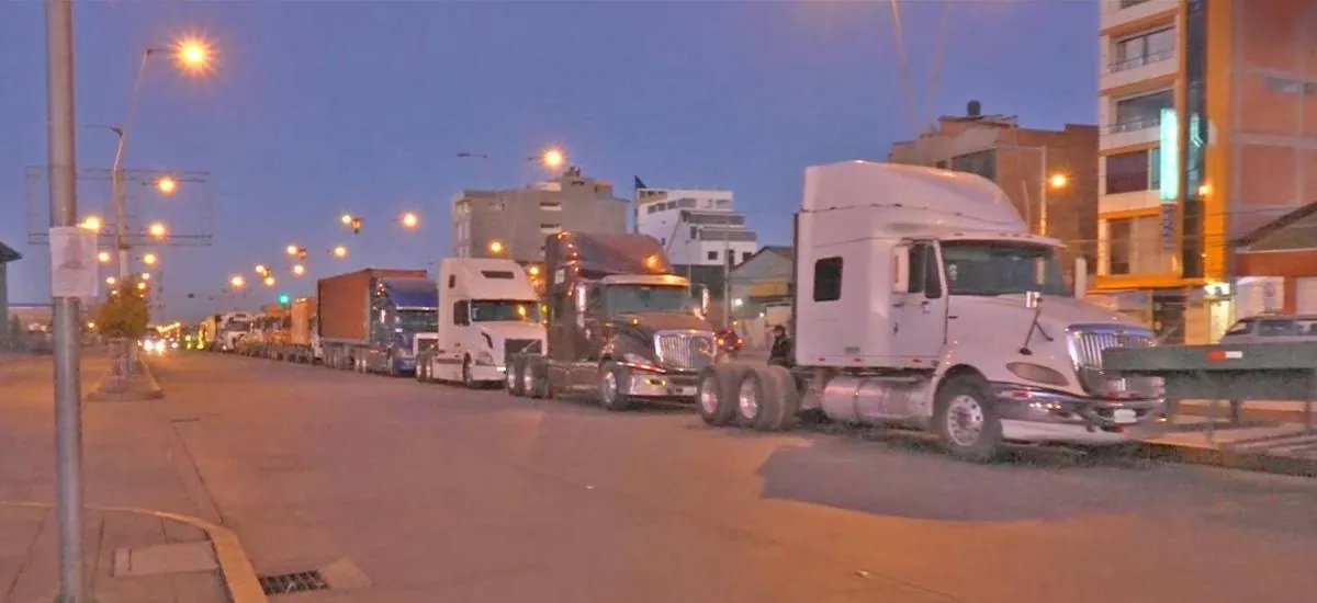 En pleno feriado largo, el desabastecimiento de diésel continúa en surtidores del eje central