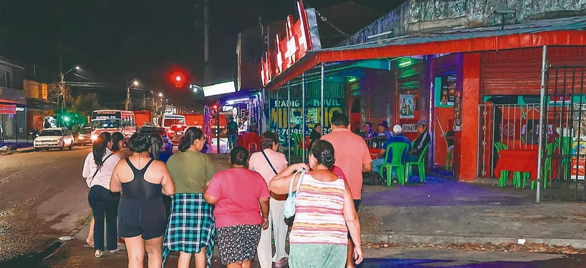 Proliferan los boliches que abren a toda hora y quitan la tranquilidad a los vecinos