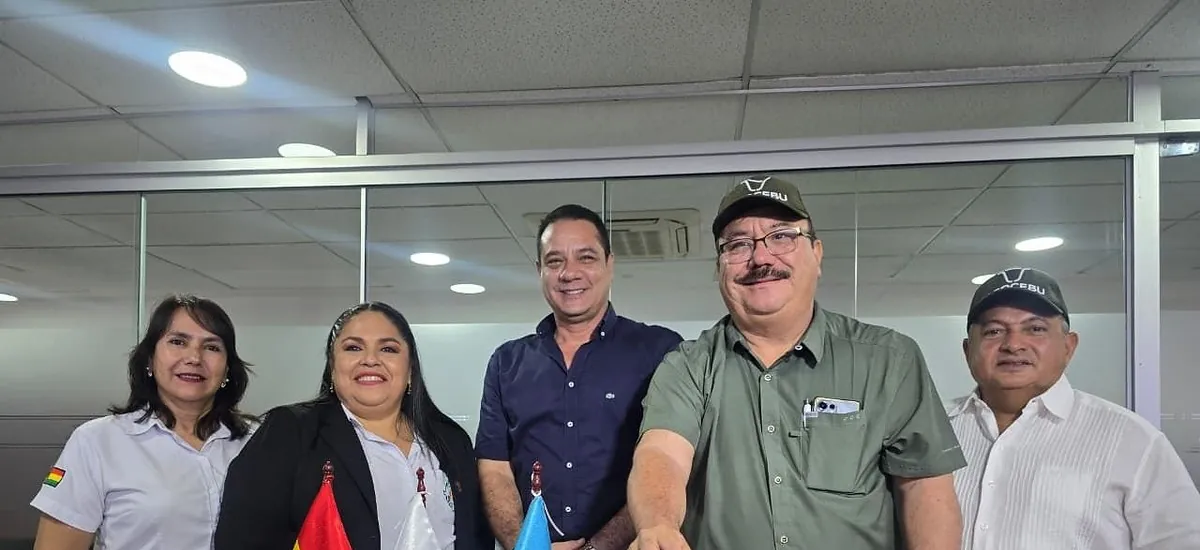 Bolivia concreta un segundo envío de genética Nelore a Guatemala