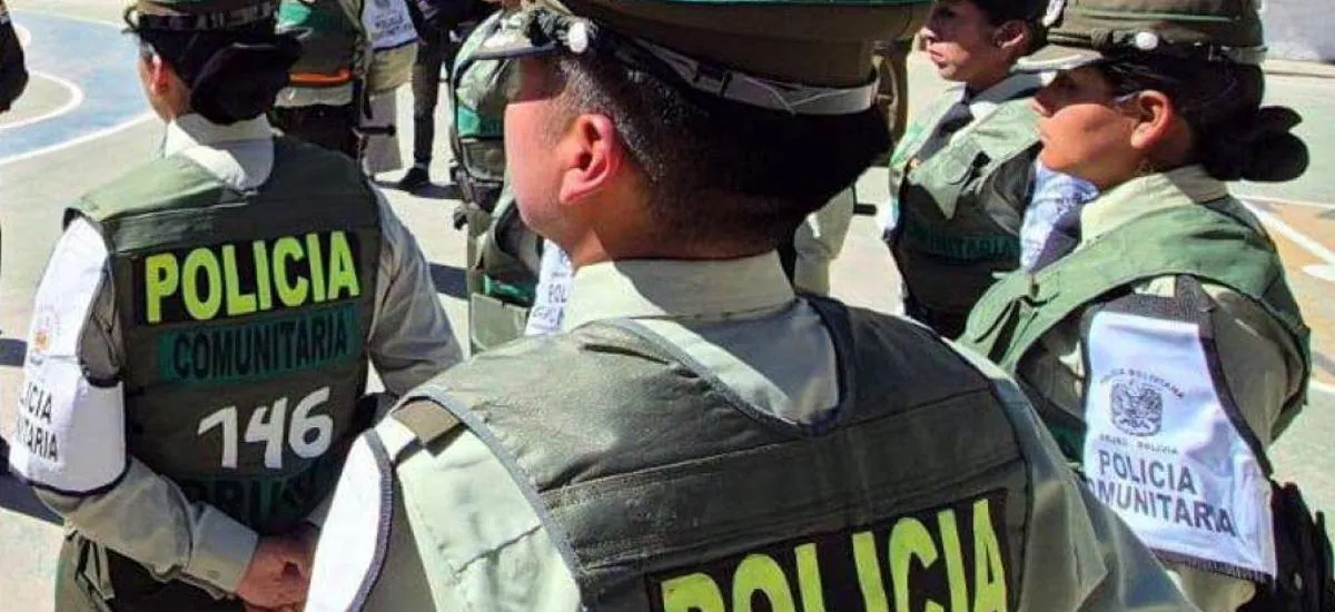 Descuento de 30% para los policías en el teleférico; la empresa activa tarjeta preferencial