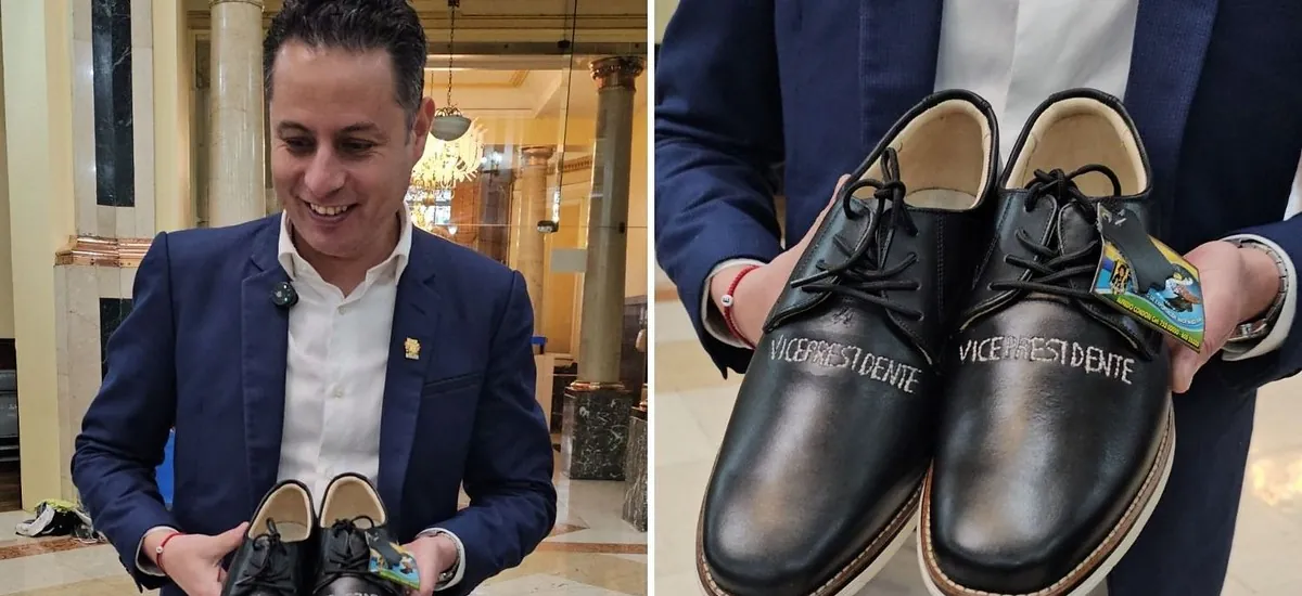 Un detalle que llamó la atención: ¿Por qué Lara tiene unos zapatos que dicen vicepresidente?