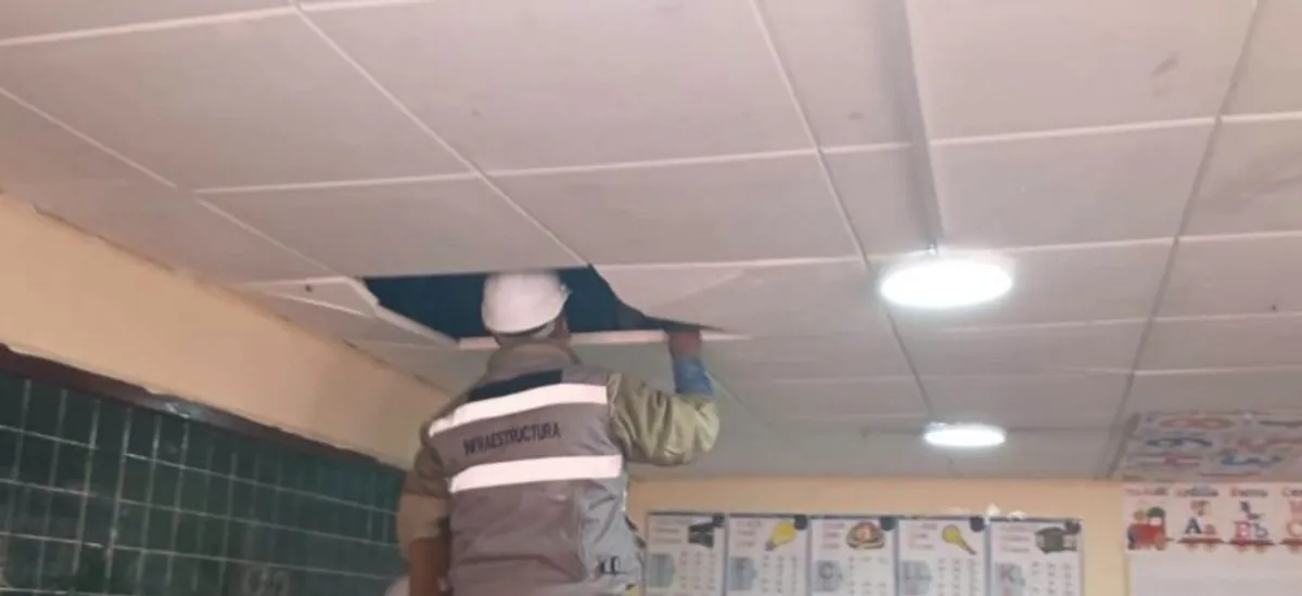 Inspeccionan la infraestructura de colegios en Viacha, para garantizar un retorno a clases
