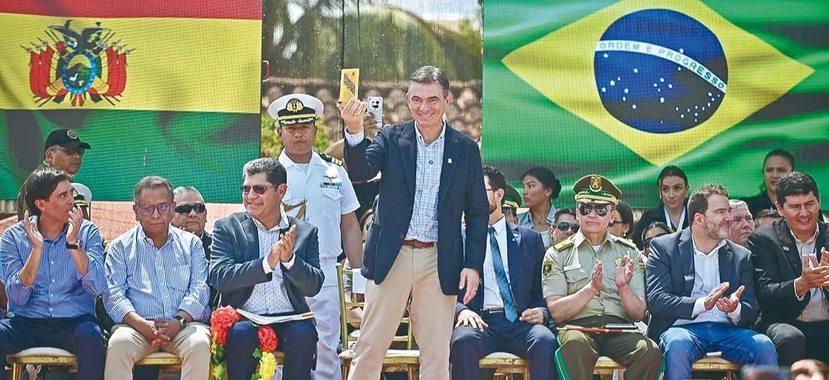 Paz activa plan con Brasil y apunta a las inversiones
