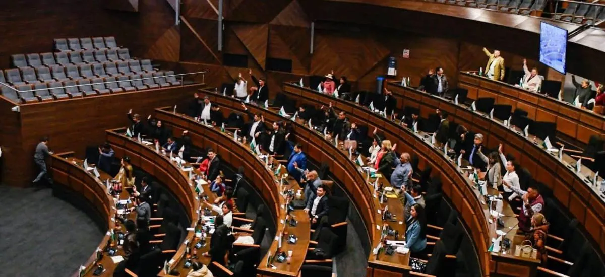 ¿Cuándo asumirá funciones José Armando Urioste como fiscal general interino?