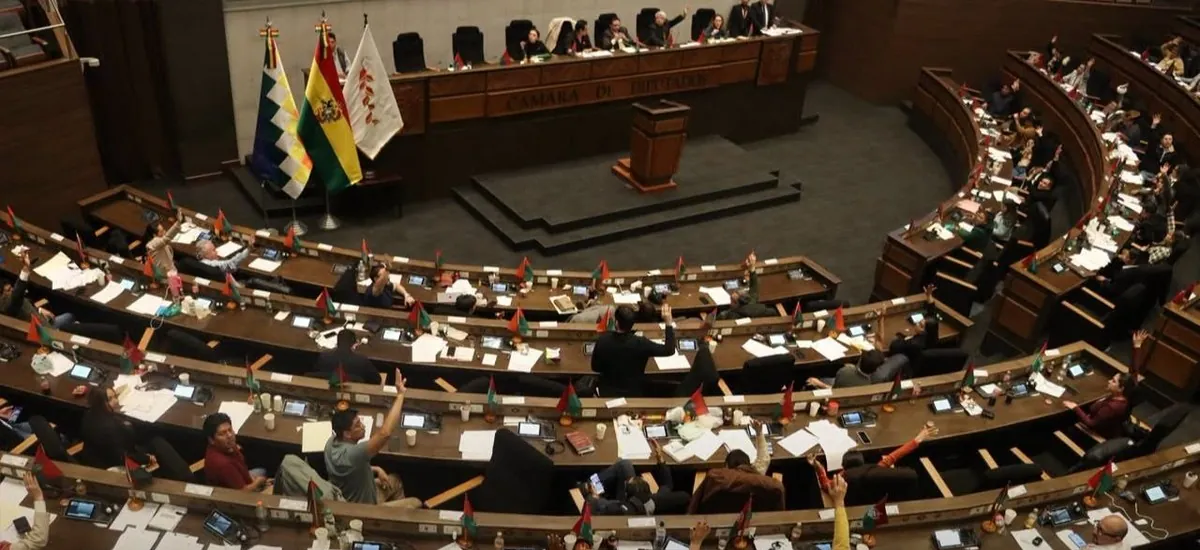 Polémica por el 50/50 que proponen gobernadores, qué vamos a distribuir se pregunta el oficialismo