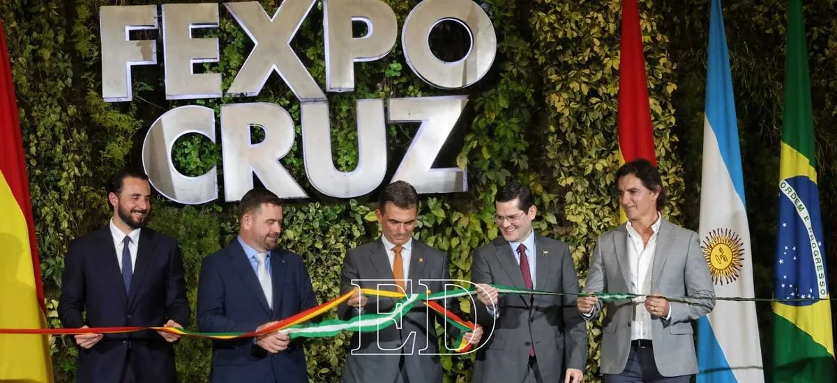 En el inicio de Expocruz: "Esta casa es la Bolivia que produce", le dice Frerking al presidente Paz