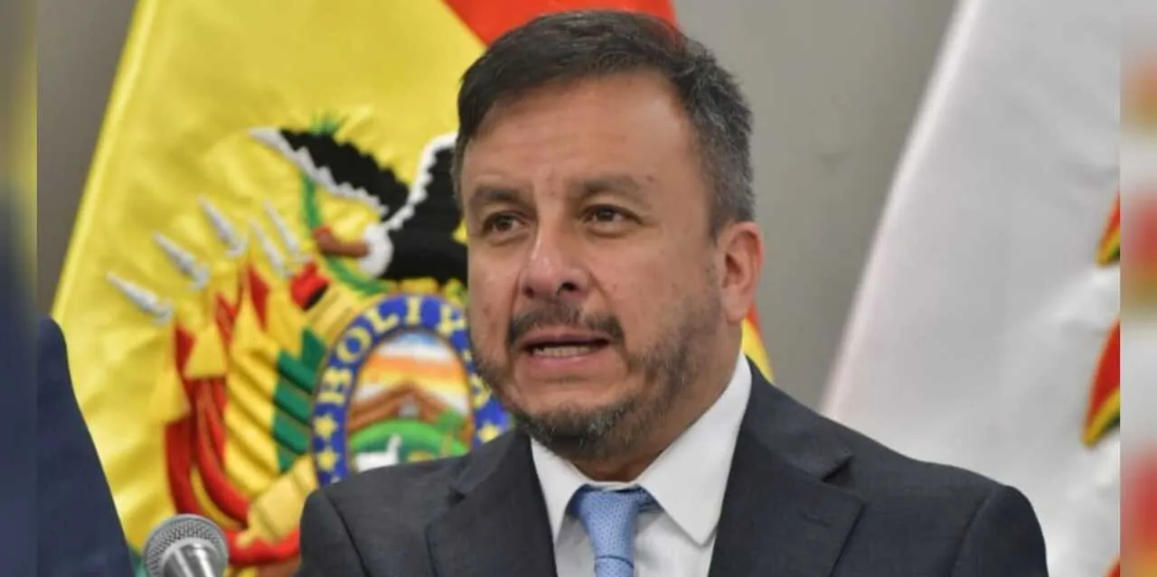Medinaceli permanece en la FELCC mientras Fiscalía define su situación procesal