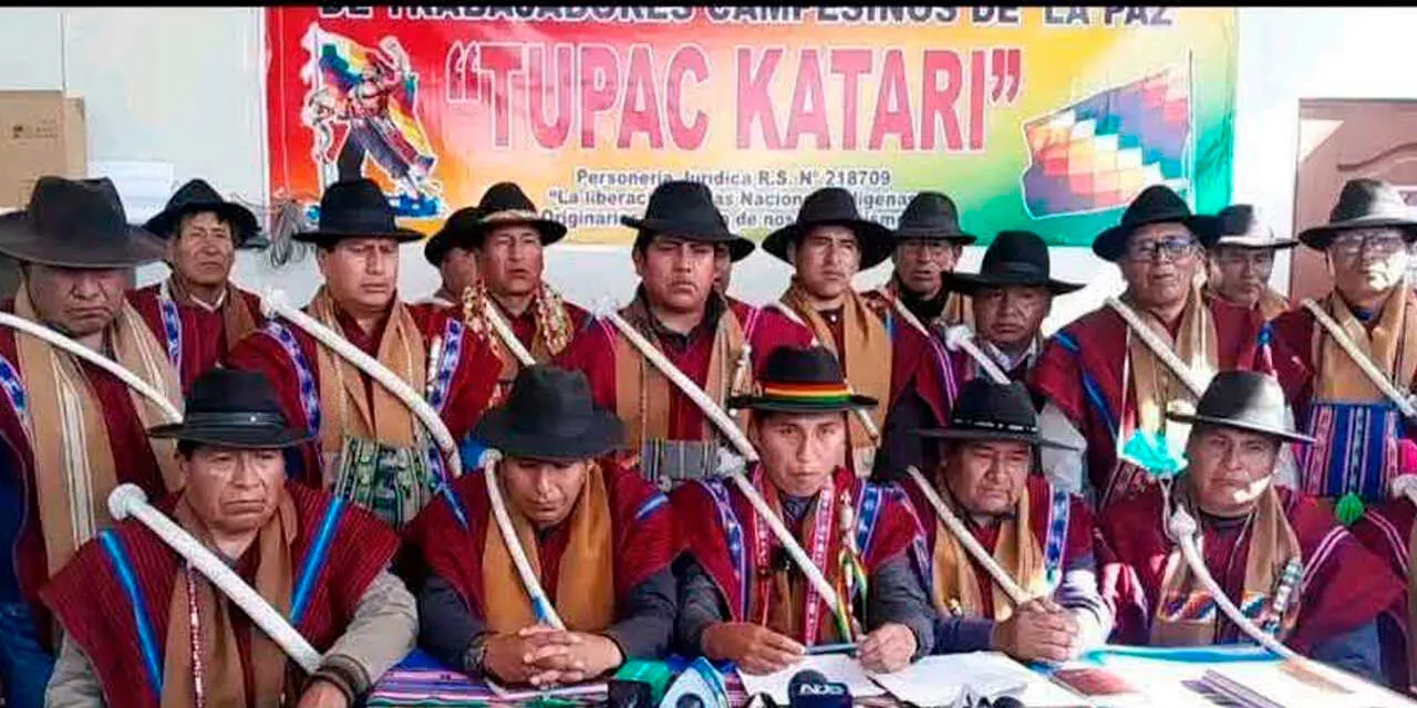 Túpac Katari amenaza con romper el estado de excepción y movilizarse; transportistas lo analizan
