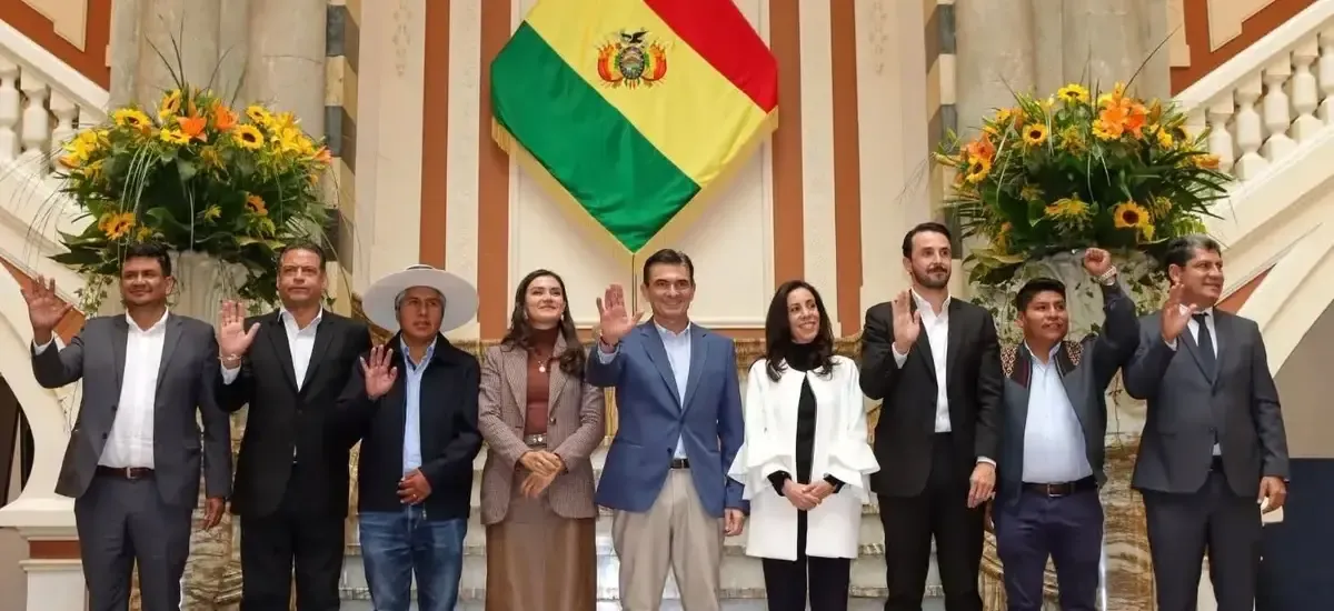 Paz se reúne este miércoles con los nueve gobernadores en Sucre para tratar la propuesta 50-50