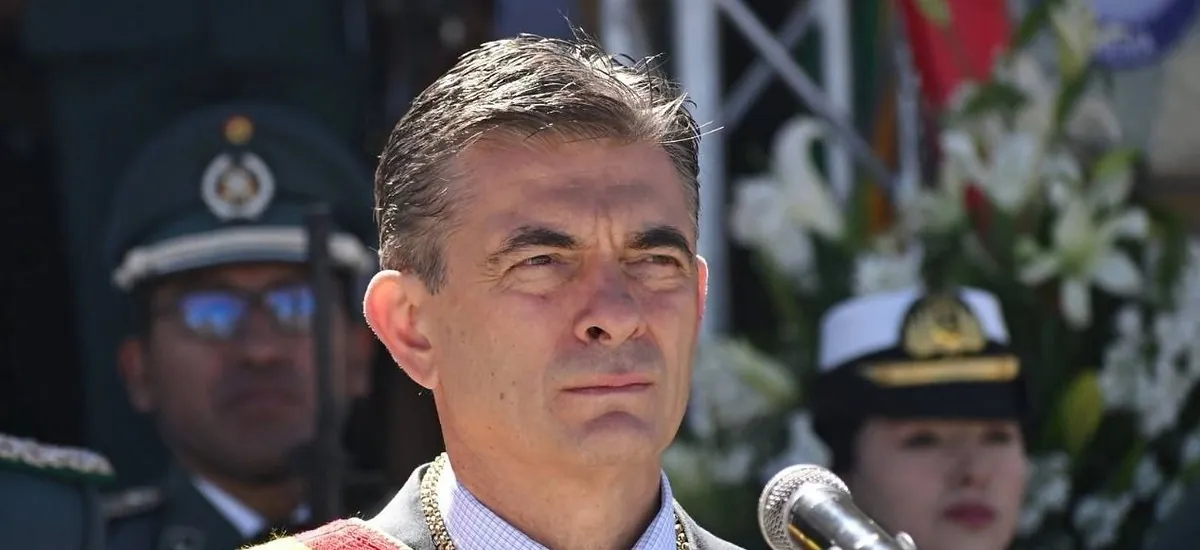 Rodrigo Paz se solidariza con Beller e instruye investigación exhaustiva