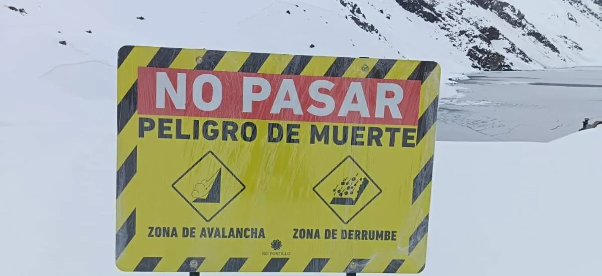 Avalancha en Chile deja al menos tres fallecidos