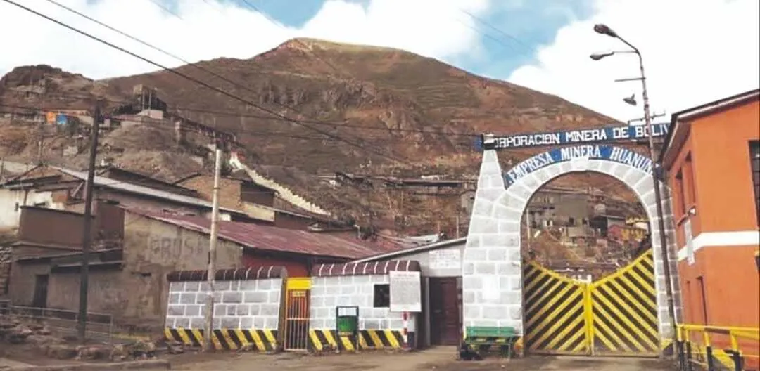 Minera Huanuni estima pérdidas de más de $us 1 millón por juqueo y pide refuerzo militar y policial