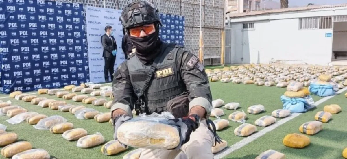 Cae boliviano en Chile con 800 kilos de marihuana y dos vehículos robados