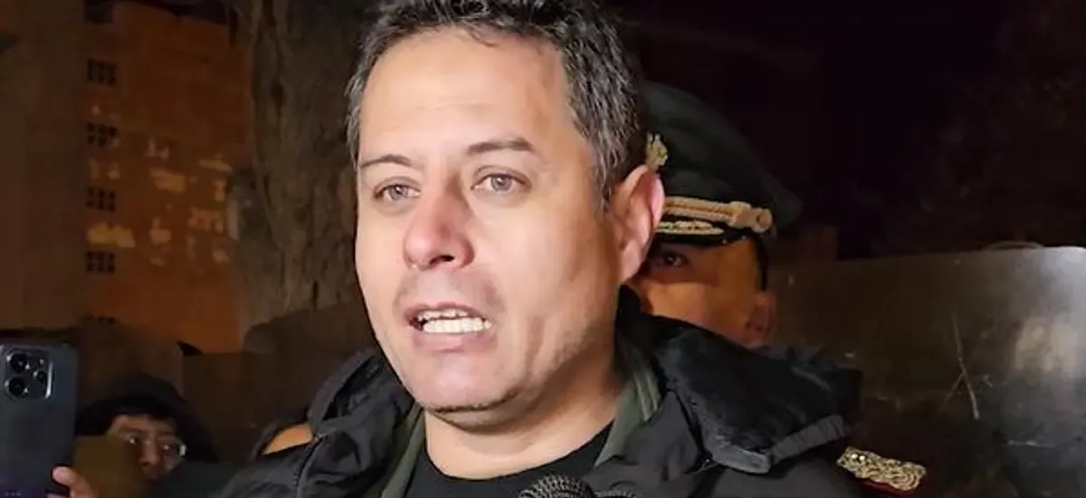 Lara atribuye explosiones en Viacha a una supuesta “mala manipulación” de granadas y cuestiona tareas que se realizan