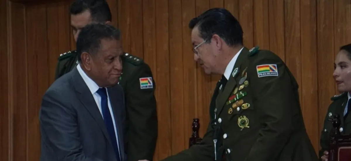 Gobierno pide a la Policía iniciar una segunda etapa para profundizar los cambios