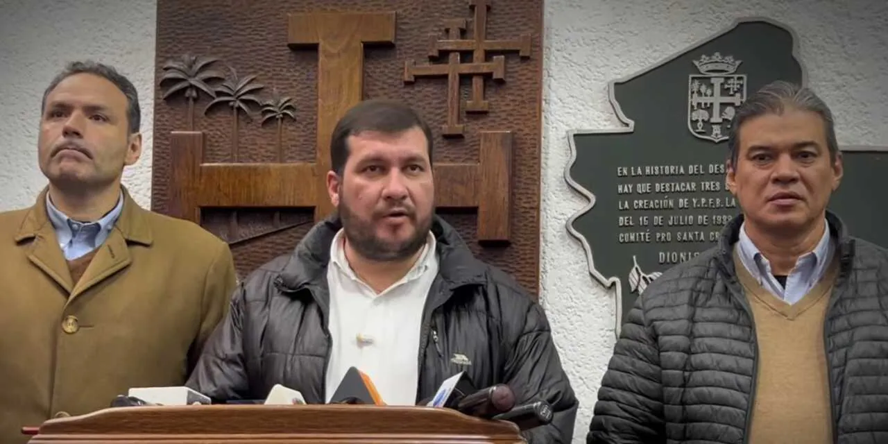 Bloqueos: Cívicos exigen la aprehensión de Evo Morales y Mario Argollo