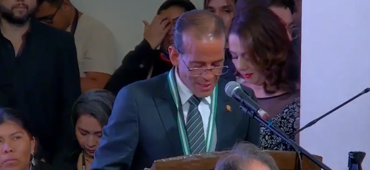 Camacho a Velasco: “Vamos a trabajar de la mano, no solo por Santa Cruz, sino también por Bolivia”