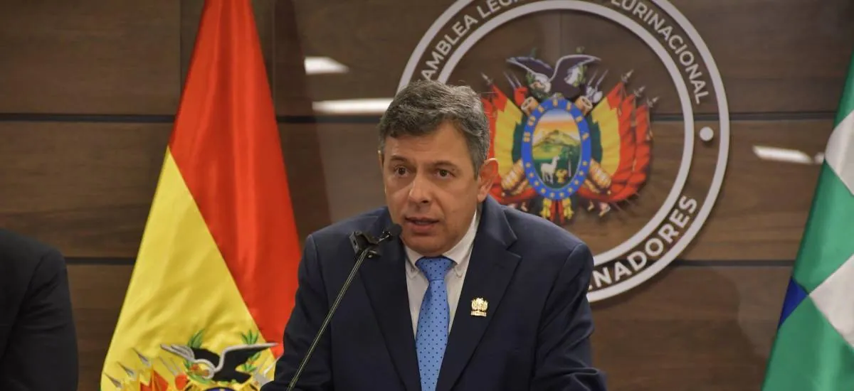 Ávila pide a Lara convocar a la comisión mixta para iniciar el proceso de elección del fiscal general