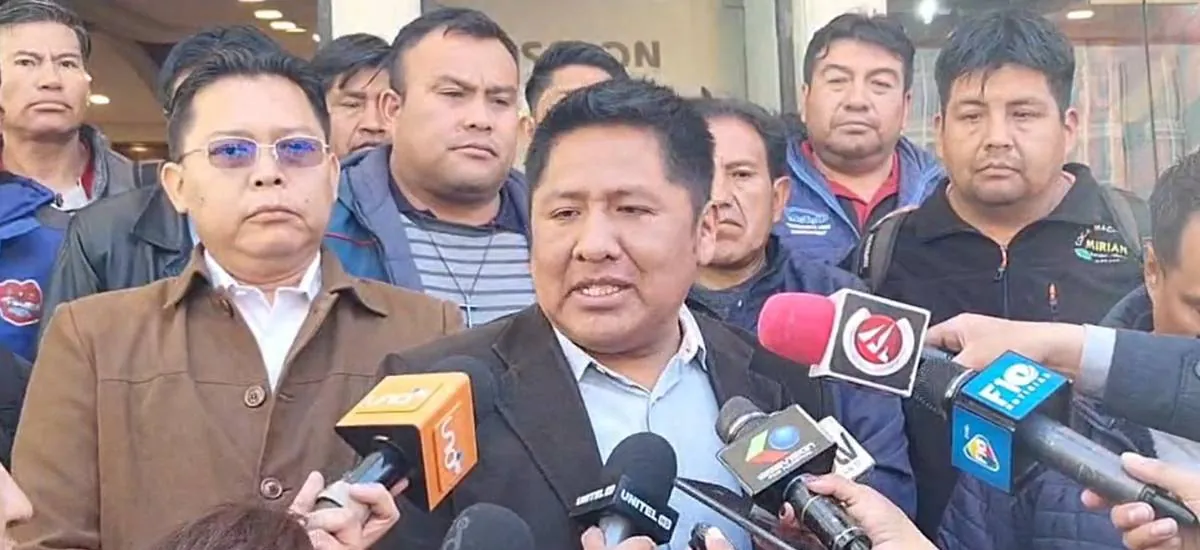 Diésel: Transporte libre advierte que si la propuesta del Gobierno no convence, se activarán medidas de presión