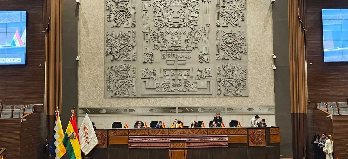 Asamblea respalda al ministro de Obras Públicas con un mayoritario voto de confianza