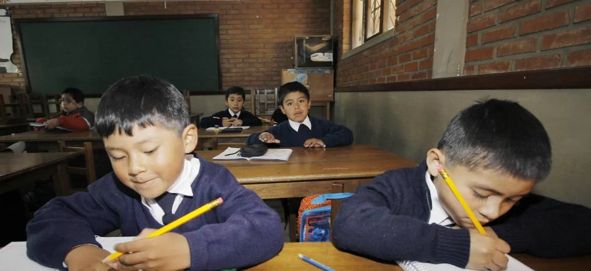 Será por regiones: Fijan dos fechas para el retorno a clases escolares en La Paz