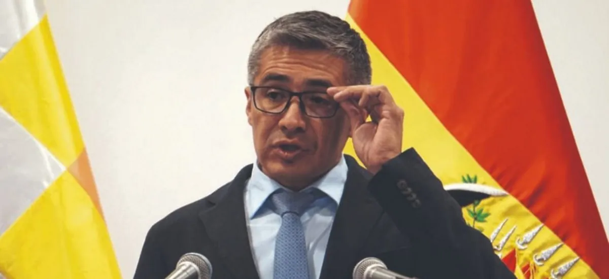 Gobierno buscará inversiones sin cambiar la Constitución