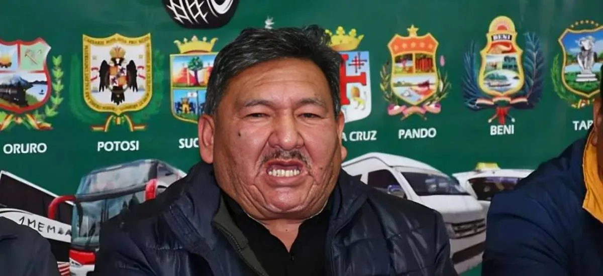 Choferes califican de “cortina de humo” la intervención del Gobierno a YPFB