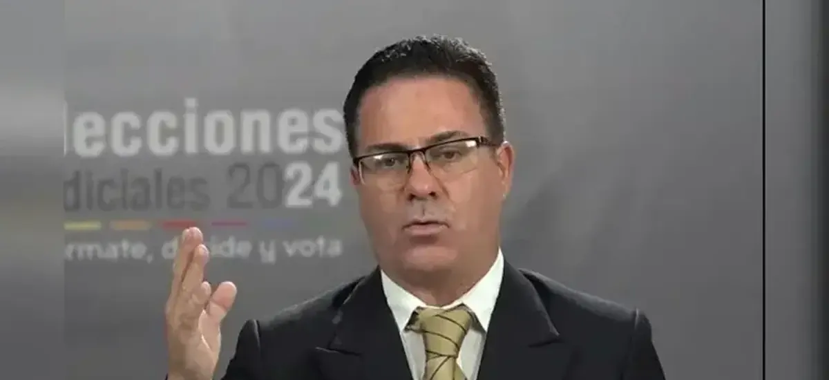 Gobierno alista un acto para “reconocer” a José Armando Urioste como fiscal general interino
