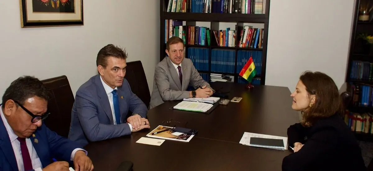Paz tras intensas reuniones en EEUU: 10.000 millones de dólares van a llegar a Bolivia